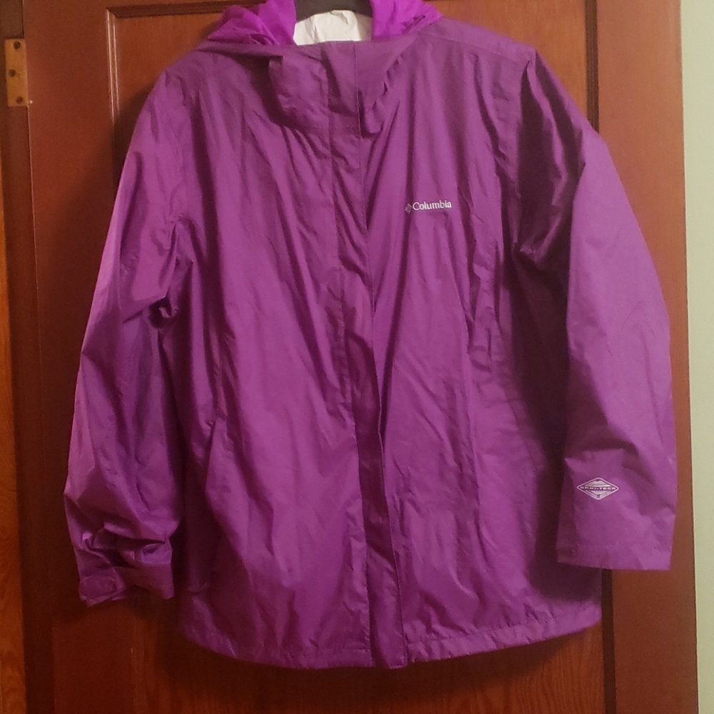Columbia Breathable Waterproof Jacket